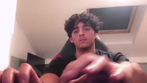 raes online show from 12/12/24, 09:26