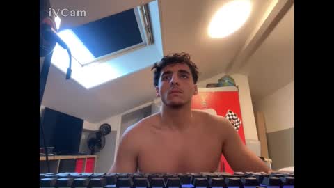 raes online show from 11/07/25, 09:53