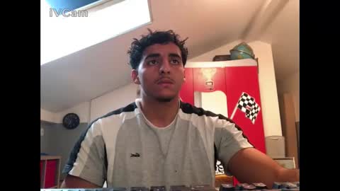 raes online show from 12/16/25, 09:36