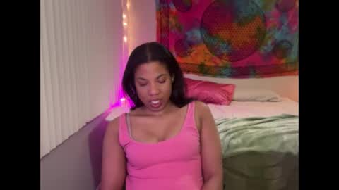 Snapshot of raewerks chatting on 03/02/25, 03:02 RaeWerks online show from 03/02/25, 03:02