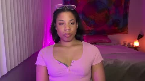 Snapshot of raewerks chatting on 03/06/25, 02:19 RaeWerks online show from 03/06/25, 02:19