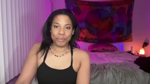 Snapshot of raewerks chatting on 03/12/25, 06:40 RaeWerks online show from 03/12/25, 06:40