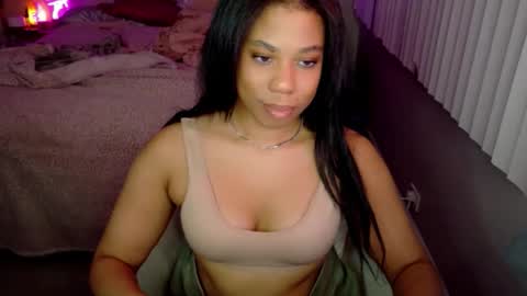 Snapshot of raewerks chatting on 11/20/25, 05:51 RaeWerks online show from 11/20/25, 05:51