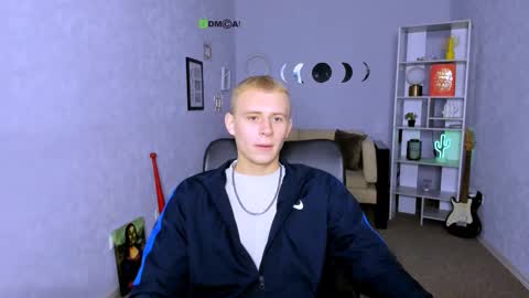 rafael online show from 11/20/25, 07:08