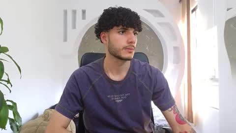 R A F A E L online show from 09/30/25, 08:36