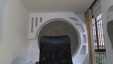 R A F A E L online show from 11/04/25, 09:03