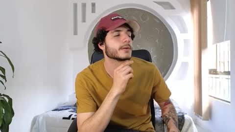 R A F A E L online show from 11/09/25, 08:07