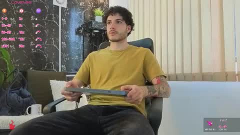 R A F A E L online show from 03/29/26, 08:09