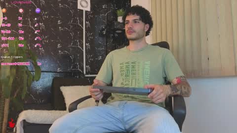 R A F A E L online show from 04/03/26, 08:51