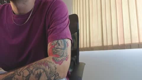 R A F A E L online show from 04/15/26, 08:42