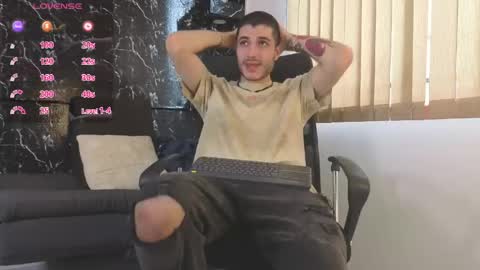 R A F A E L online show from 05/29/26, 08:51