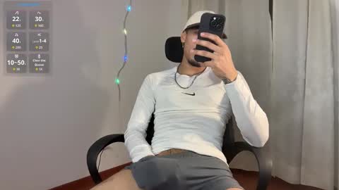 Snapshot of rafael_stone1 chatting on 02/07/26, 02:37 NEW IG online show from 02/07/26, 02:37