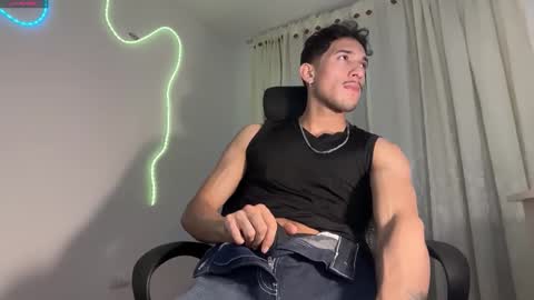 NEW IG  online show from 03/10/26, 12:48