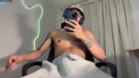 NEW IG  online show from 04/15/26, 02:18