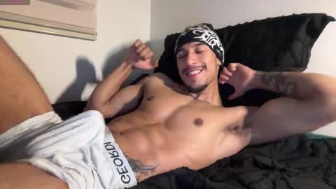 NEW IG  online show from 04/18/26, 04:38