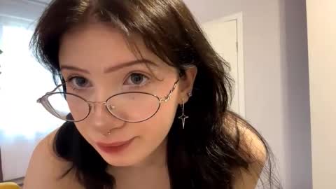 Riya online show from 11/11/25, 10:15