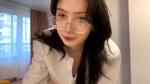 Riya online show from 11/14/25, 10:14