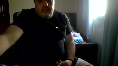 rafaellambeb online show from 12/14/25, 09:03