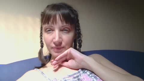 Snapshot of rafaellaraffy chatting on 04/22/26, 01:23 Rafaella online show from 04/22/26, 01:23