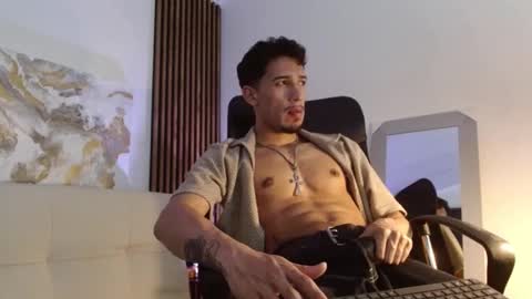 IG online show from 02/21/25, 05:02