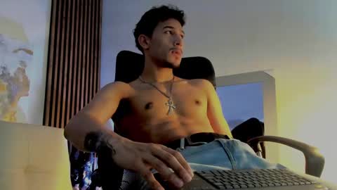 IG online show from 02/25/25, 03:42