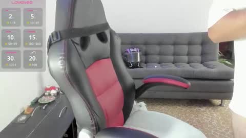 ragnar_lothbrok77 online show from 10/19/25, 08:20