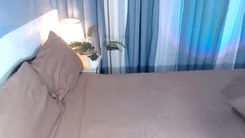 itsmeRailey online show from 11/30/25, 11:42