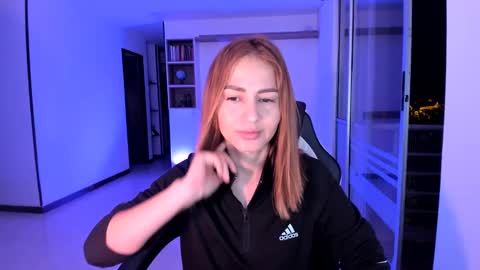 Jennyindependent model . online show from 03/01/25, 03:53