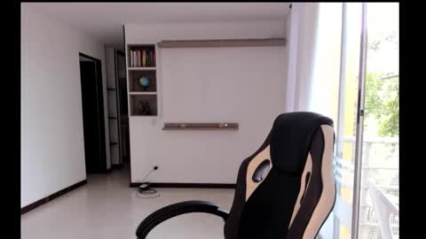 Jennyindependent model . online show from 09/18/25, 07:49