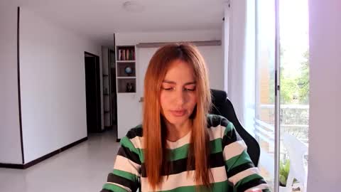 Jennyindependent model . online show from 02/13/26, 06:59