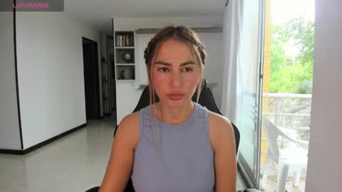 Snapshot of rainbow_jenny chatting on 05/31/26, 04:47 Jennyindependent model . online show from 05/31/26, 04:47