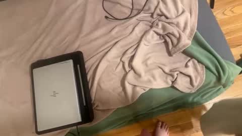 Snapshot of rainbow_randolf chatting on 12/01/25, 07:57 Rainbow Randolf online show from 12/01/25, 07:57