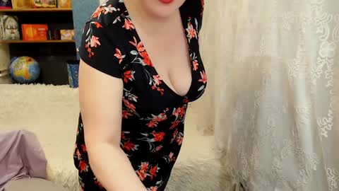 rainbowladyy online show from 12/13/24, 10:41