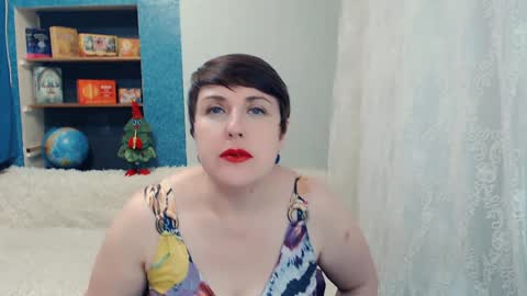 rainbowladyy online show from 01/04/25, 12:49