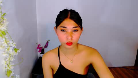 raindrizzle1706 online show from 11/25/25, 06:52