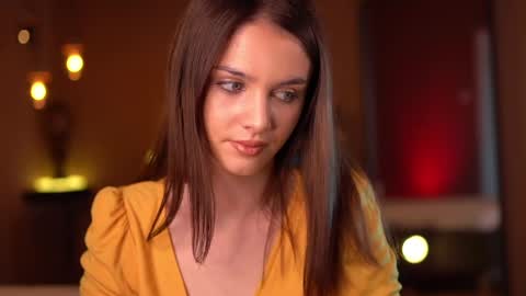 Raisa online show from 03/09/25, 07:56