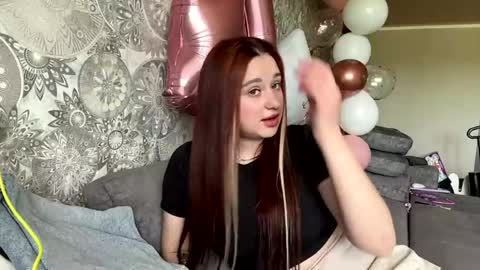 Cherry online show from 05/22/26, 04:52