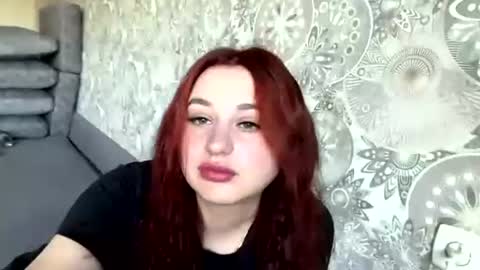Snapshot of raisaklee chatting on 06/18/26, 04:13 Cherry online show from 06/18/26, 04:13