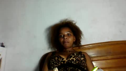 Snapshot of raissa38 chatting on 11/20/25, 12:33 raissa38 online show from 11/20/25, 12:33