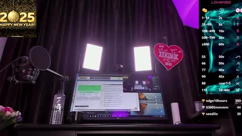 Laura online show from 01/03/25, 05:50