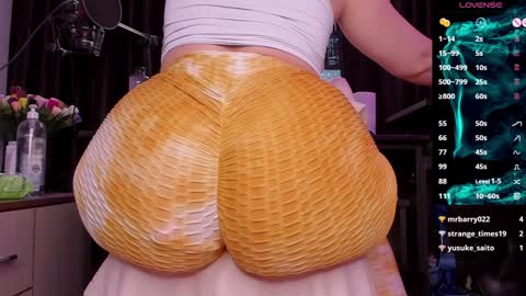 Laura online show from 01/10/25, 05:47