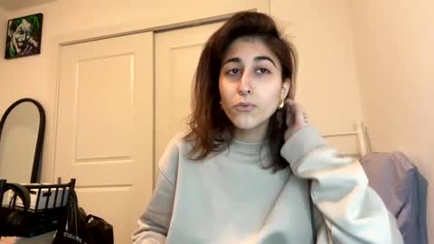 Ray Ray online show from 01/05/25, 04:04