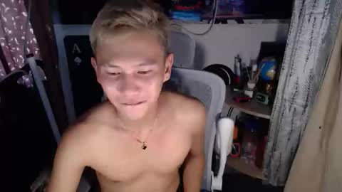 ralfhuge24 online show from 03/31/26, 02:35