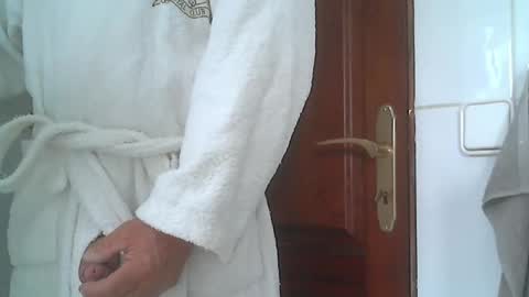 Snapshot of ralfilo chatting on 05/12/26, 07:49 ralfilo online show from 05/12/26, 07:49