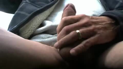 Snapshot of ramar45 chatting on 10/21/25, 01:12 ramar45 online show from 10/21/25, 01:12