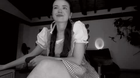 Snapshot of rami___ chatting on 10/26/25, 05:35 Ramona online show from 10/26/25, 05:35