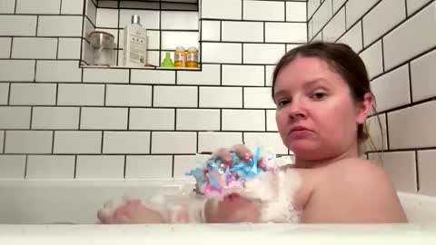 Rami online show from 12/18/25, 01:33