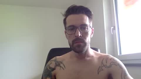 Snapshot of ramler0815 chatting on 05/27/26, 08:33 ramler0815 online show from 05/27/26, 08:33