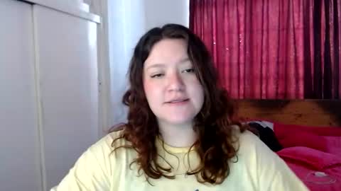 Snapshot of ramona15 chatting on 06/11/26, 09:24 Ramona online show from 06/11/26, 09:24