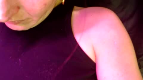 Snapshot of ramonaquinn chatting on 12/23/24, 05:11 RAMONA Q online show from 12/23/24, 05:11